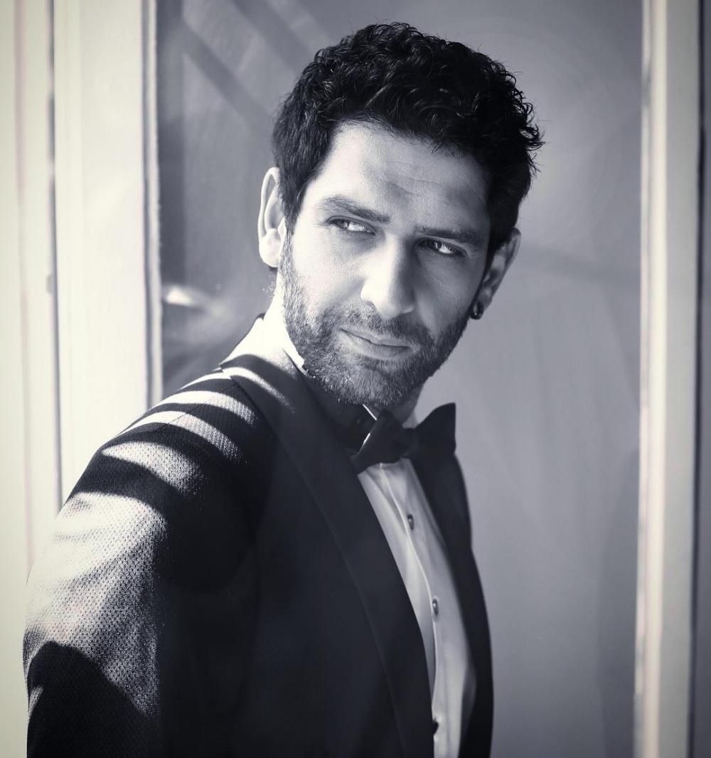 Tansel Öngel kimdir? Nereli, kaç yaşında? Maske Kimsin Sen sunucusu Tansel Öngel'in biyografisi...