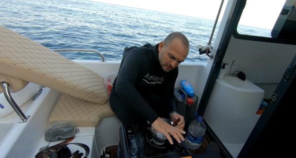 Youtube fenomeni Çağdaş Özsarı, zehirlenerek hastaneye kaldırıldı