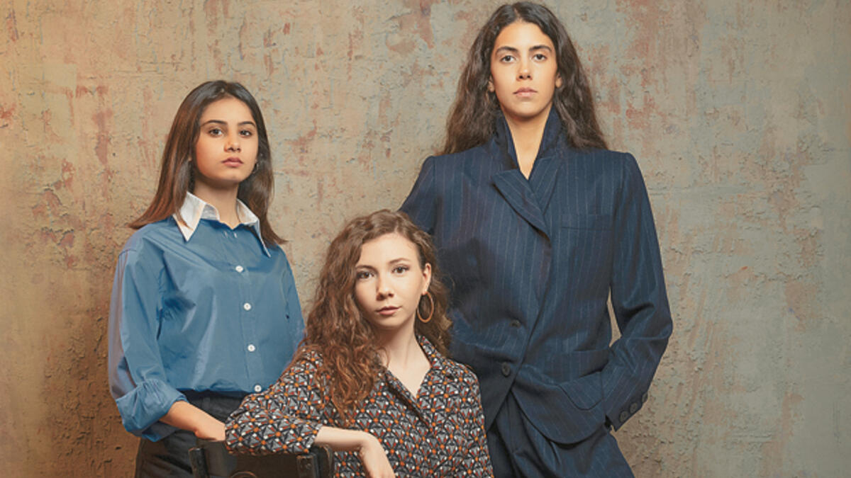 Ece Yüksel kimdir? Aşk 102 kadrosuna dahil olan Ece Yüksel kaç yaşında? Oynadığı dizi ve filmler