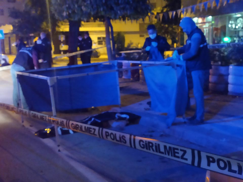 Adana'da korkunç olay! 23 yaşındaki genç kız 11. kattan atladı... Ailesi sinir krizi geçirdi