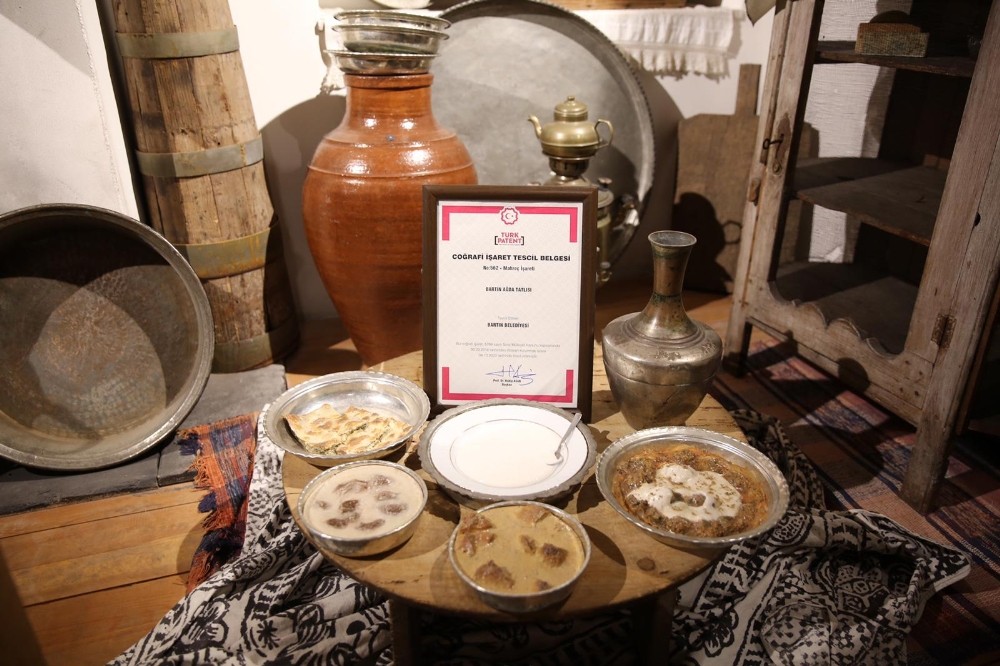 150 yıllık ’Bartın'ın Ağda Tatlısına’ coğrafi işaret tescil belgesi verildi