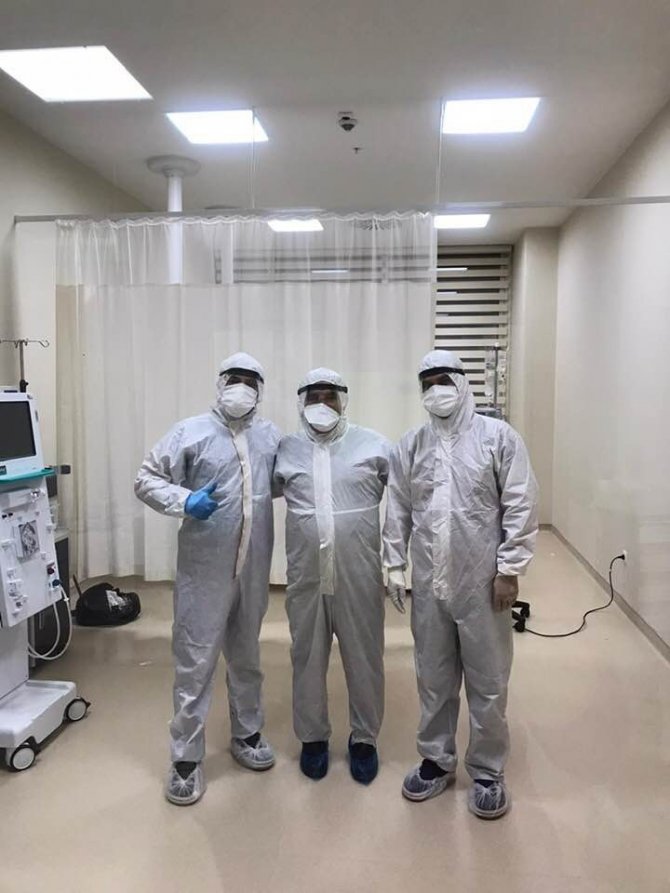 Koronaya yakalanan doktor uyardı: Gençler de ölüyor!