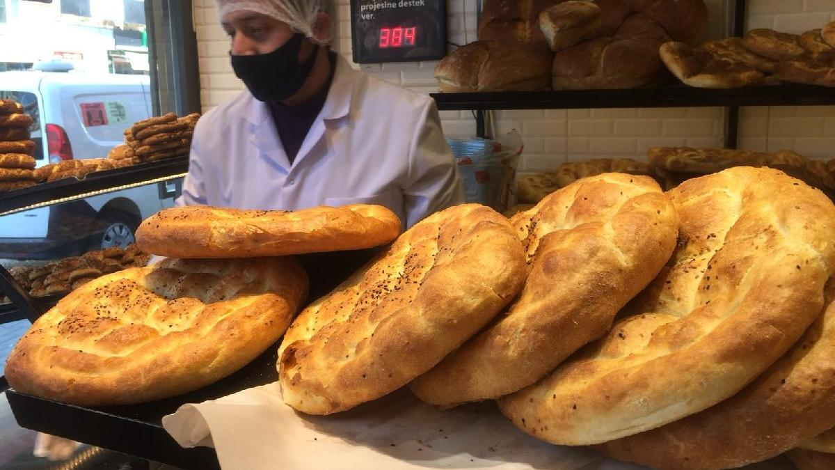 Sokağa çıkma yasağında fırınlar açık mı? Sokağa çıkma yasağında fırına gitmek serbest mi?