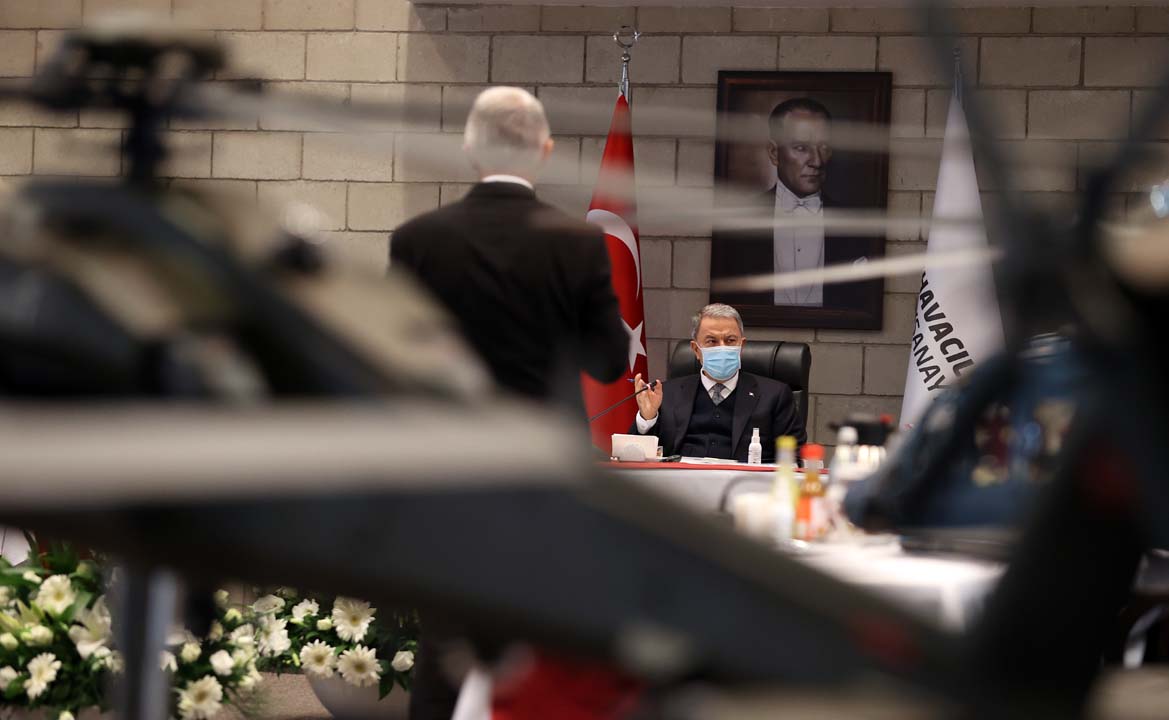 Bakan Akar'dan Azerbaycan tezkeresi açıklaması: Mehmetçik görevlerinin başına gidecek