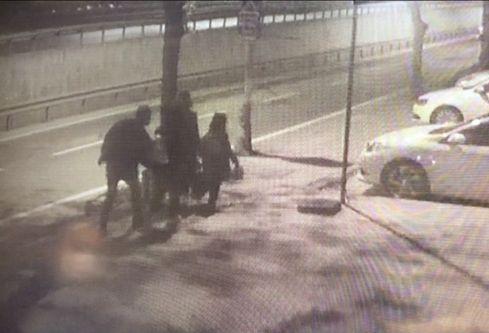 Ukraynalı aileye önce sözlü sonra fiziksel taciz şoku!