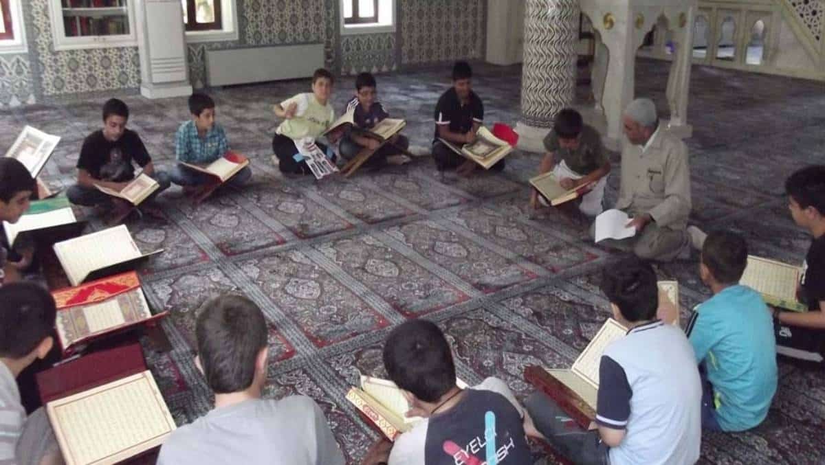 Kuran Kursları açık mı ? Kuran Kursları ne zaman açılacak 2021? Diyanet