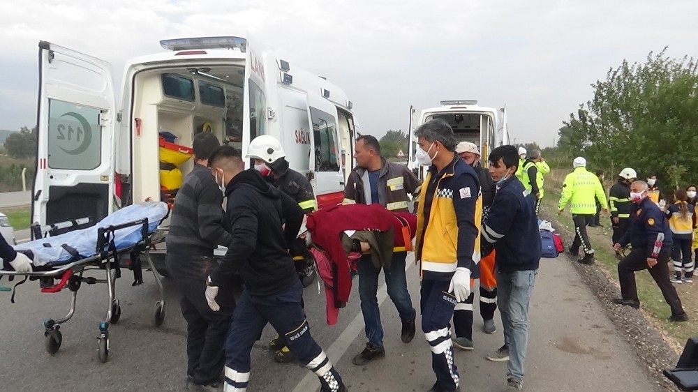 Hatay’da cenazeye giderken az daha kendi canlarından olacaklardı