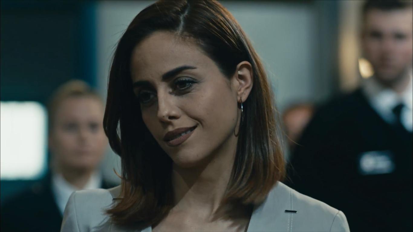 Deniz Barut kimdir? Kaç yaşında? Nereli? Instagram adresi ve oynadığı diziler