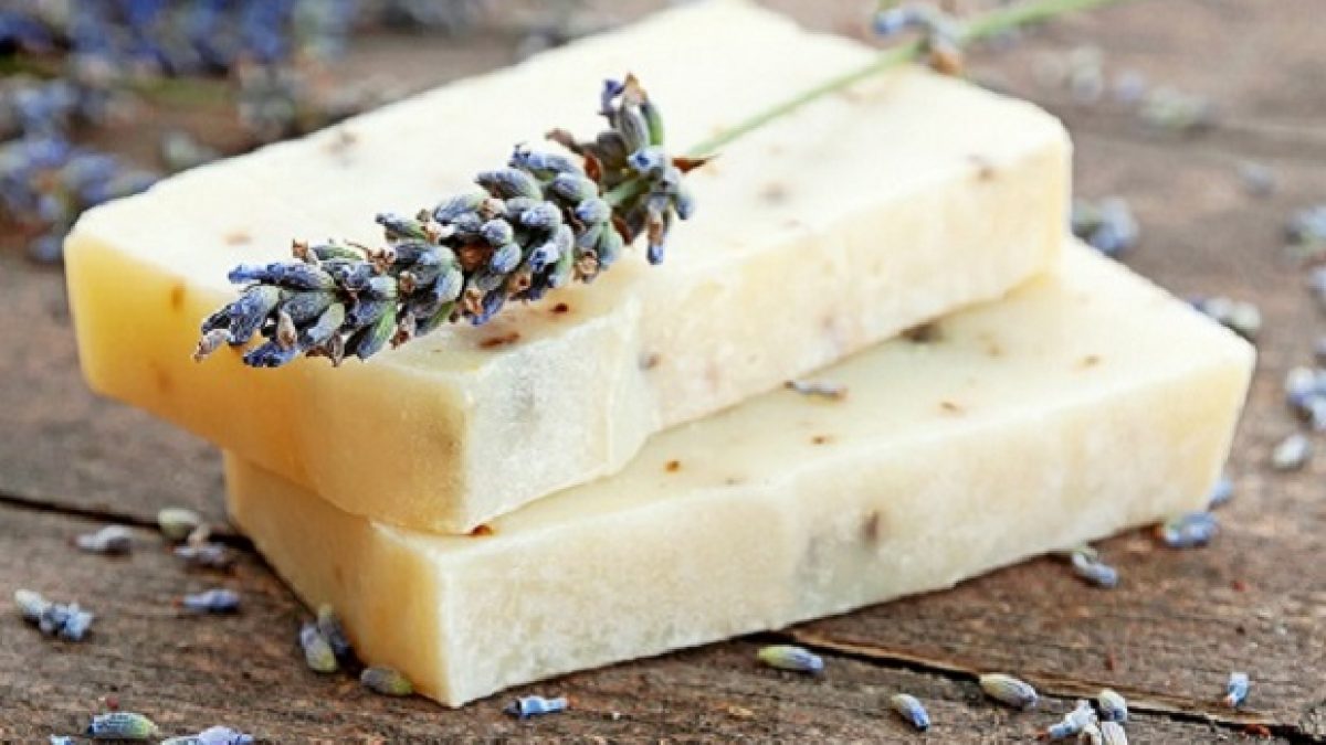 Güneş lekeleri nasıl geçer, neden olur, nasıl giderilir, nasıl çıkar? Güneş lekelerine ne iyi gelir, krem, maske, sabun