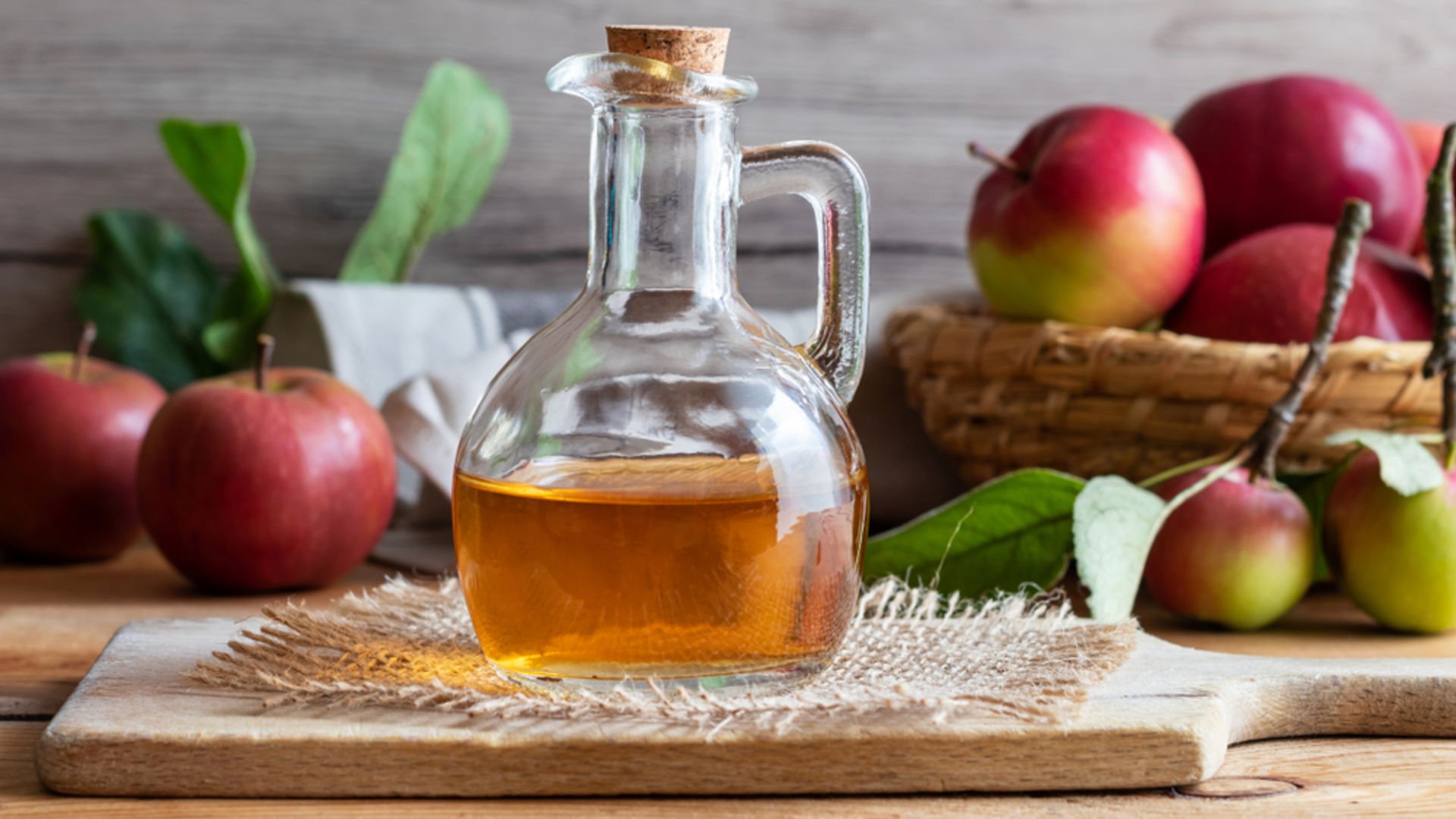 Güneş lekeleri nasıl geçer, neden olur, nasıl giderilir, nasıl çıkar? Güneş lekelerine ne iyi gelir, krem, maske, sabun