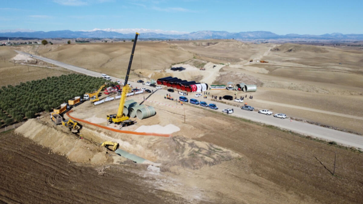 Bakan Pakdemirli: İmamoğlu Sulamaları Projesi ile yıllık 1 milyar 650 milyon lira gelir artışı olacak!