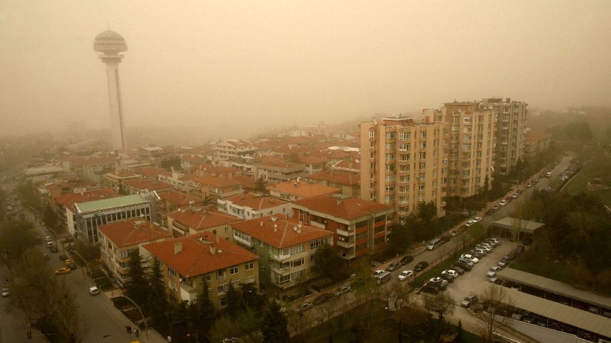 Prof. Dr. Cemal Saydam'dan çöl tozları için uyarı: ''Koronavirüsü yayabilir''