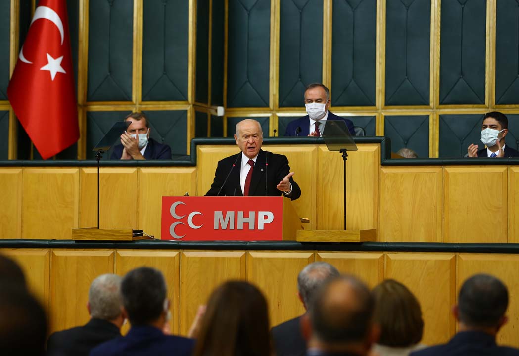 Bahçeli adeta esti, gürledi: Orduya satılmış demek, bedelsiz satılmışlığın, uşaklığın aleni beyanıdır