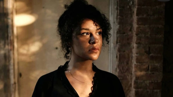 Sihirli Annem'de Defne Joy Foster'ın rolünü kim oynayacak? Tara Mcmillen kimdir?