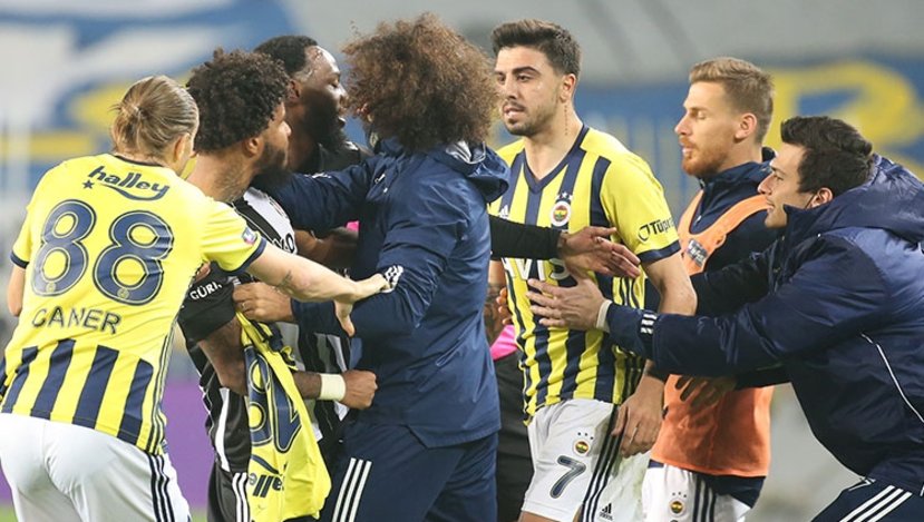 TFF açıkladı! Beşiktaş ve Fenerbahçeli yönetici PFDK'ya sevk edildi