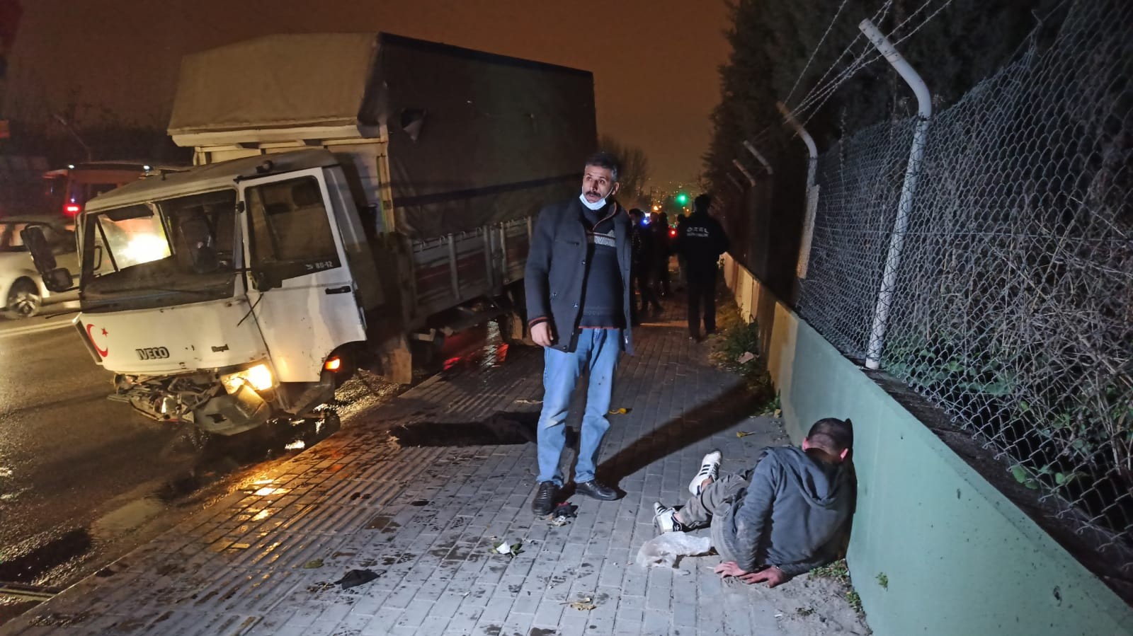 Kamyonunu öz ağabeyinin çaldığını kaza yerinde öğrendi!