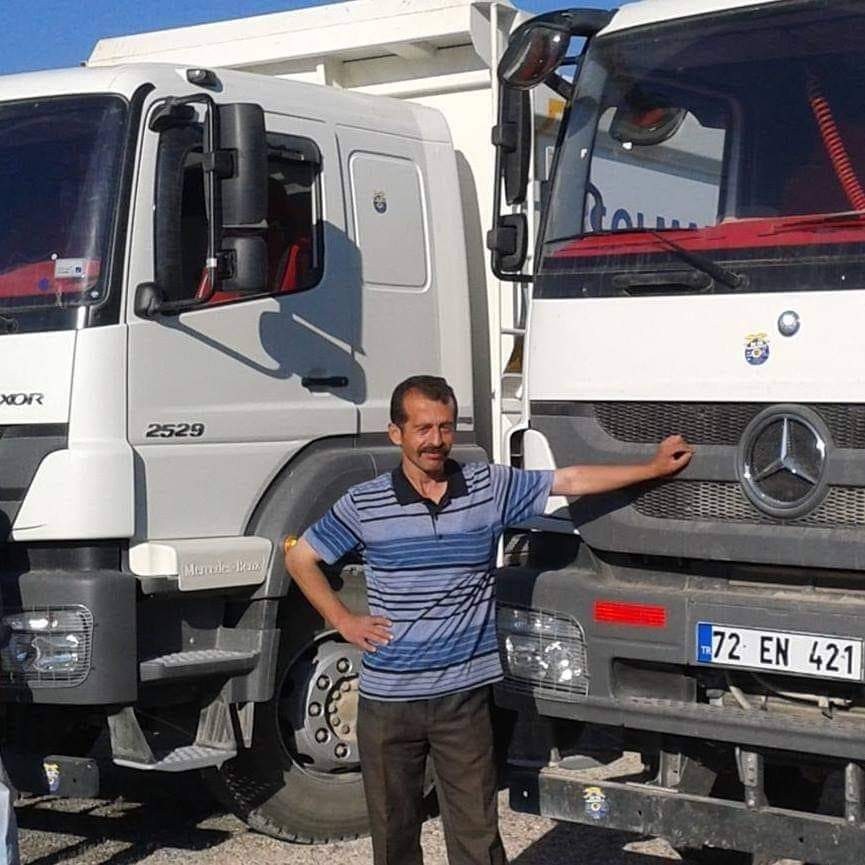 Kastamonu'da odun taşıyan şahıs devrilen traktörün altında can verdi