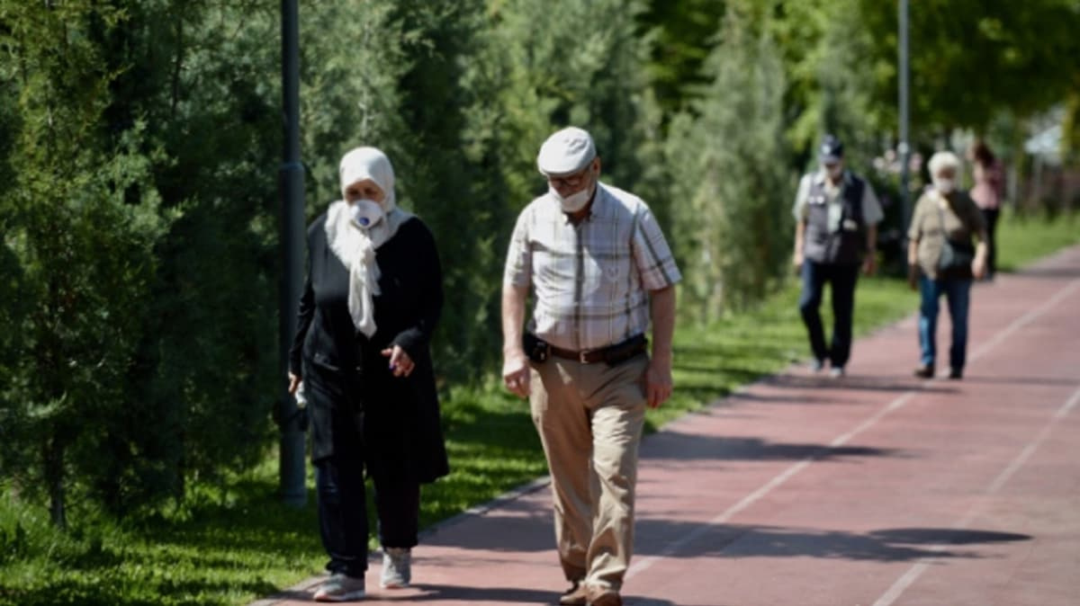 65 yaş üstü seyahat edebilir mi? 65 Yaş üstü seyahat izin belgesi nasıl alınır? 