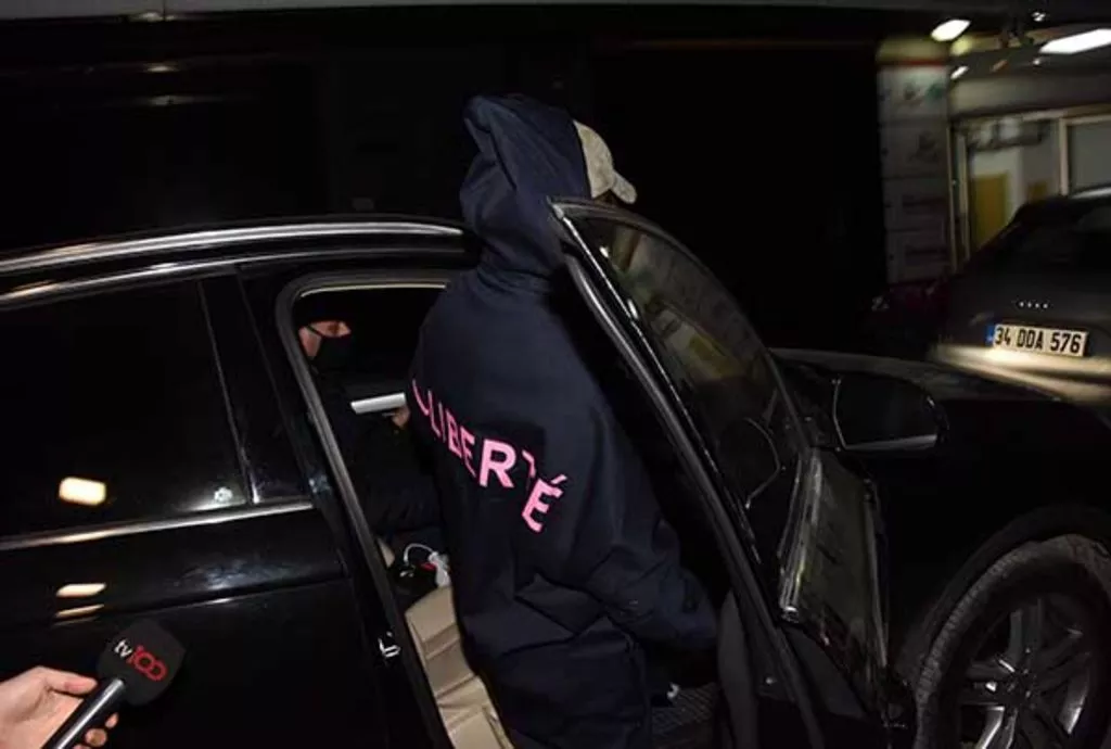 Hande Erçel'in şoförüne verdiği tepki herkesi şok etti!