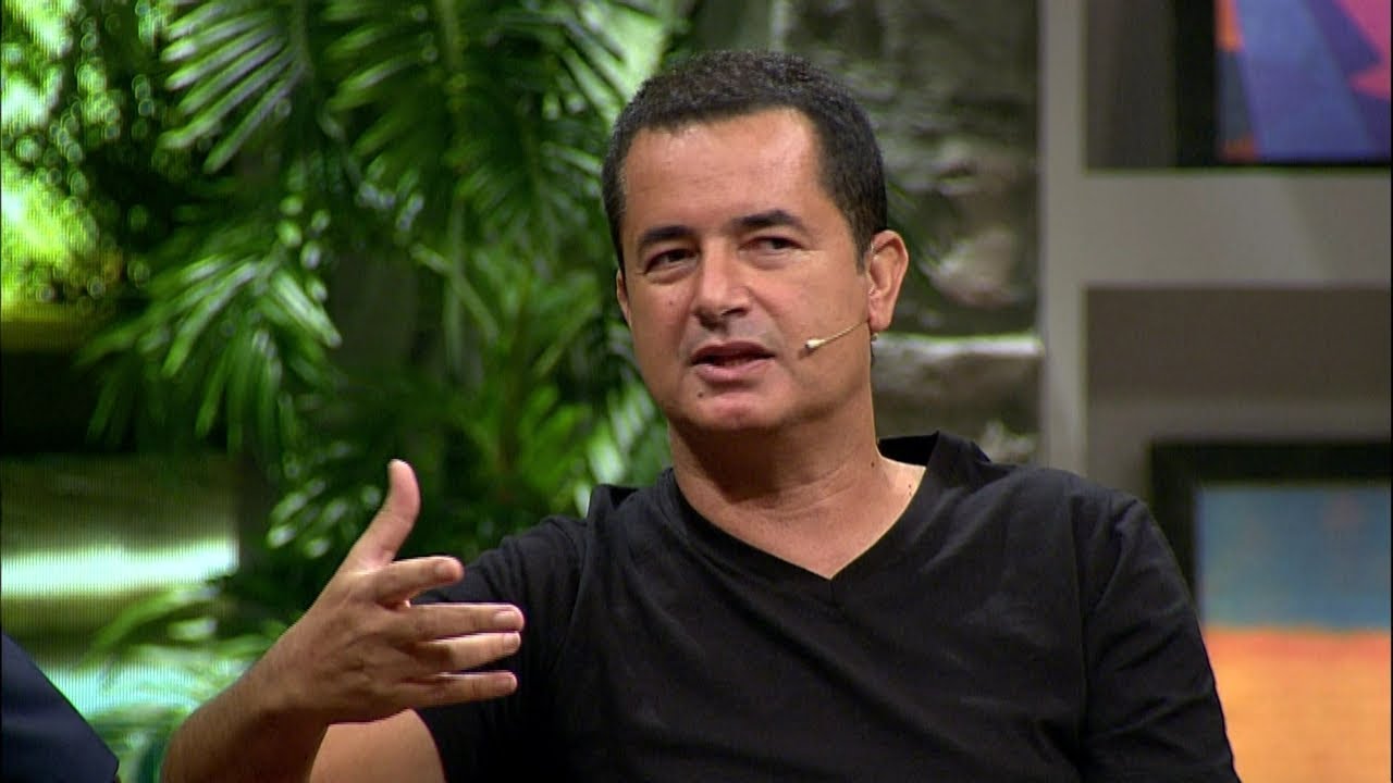 Acun Ilıcalı'nın meşhur siyah tişörtü açık arttırmaya çıkarıldı! Acun Ilıcalı'nın tişörtünün fiyatı ne kadar olacak?