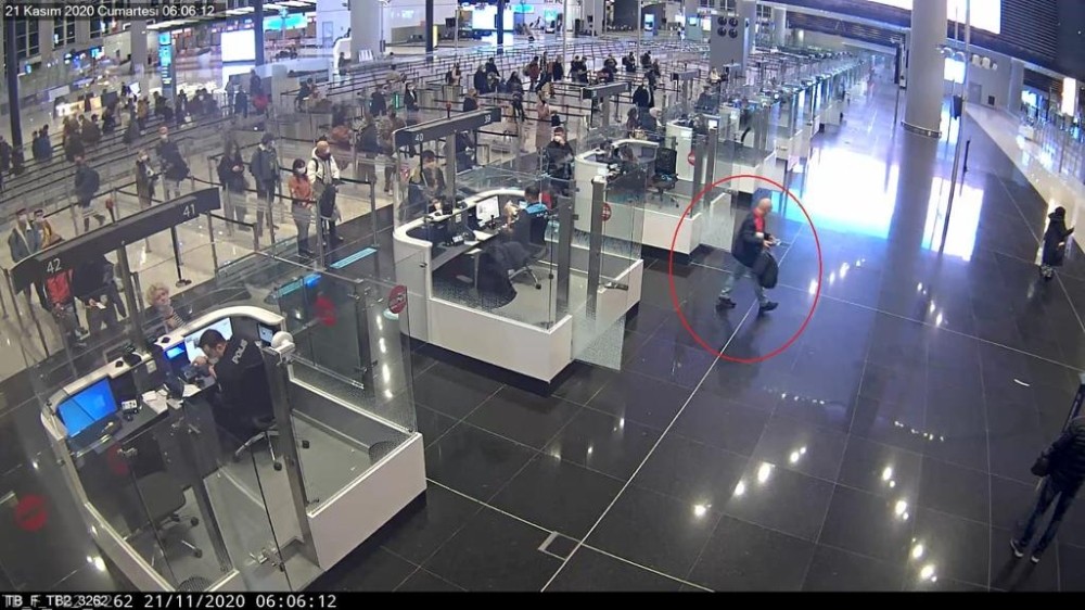 İstanbul Havalimanı’nda kaçak sığınmacı operasyonu: 2 şahsa gözaltı