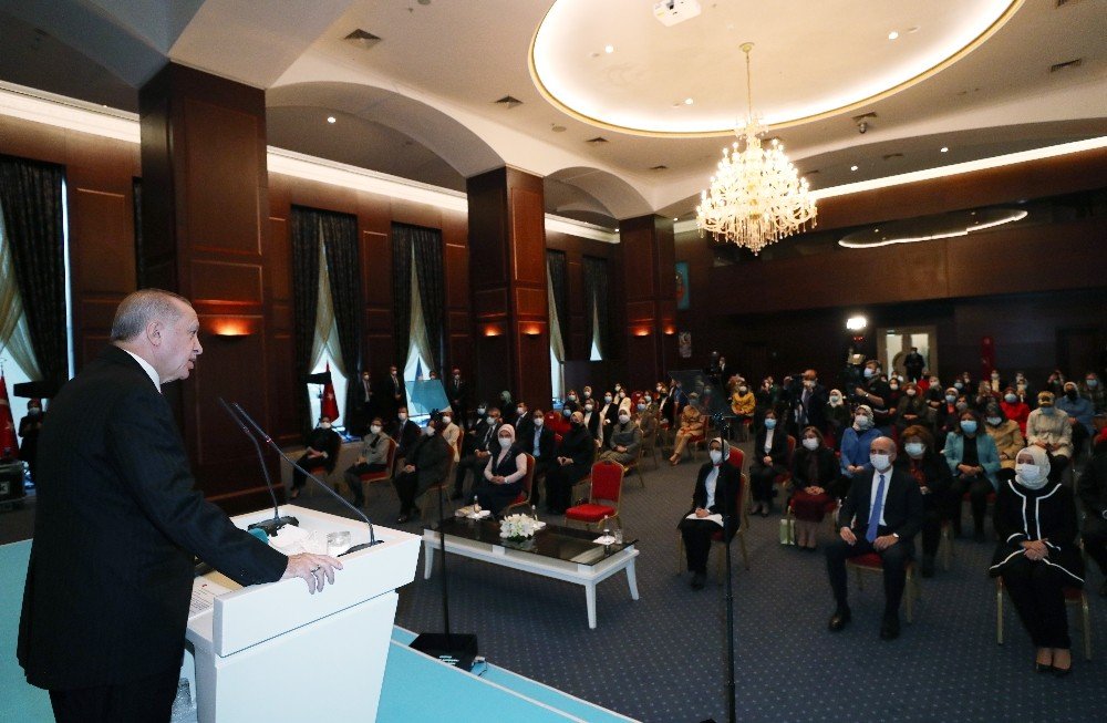 Cumhurbaşkanı Erdoğan: Bizim icraatımızın ulaştığı yere sizin hayalleriniz bile ulaşamaz