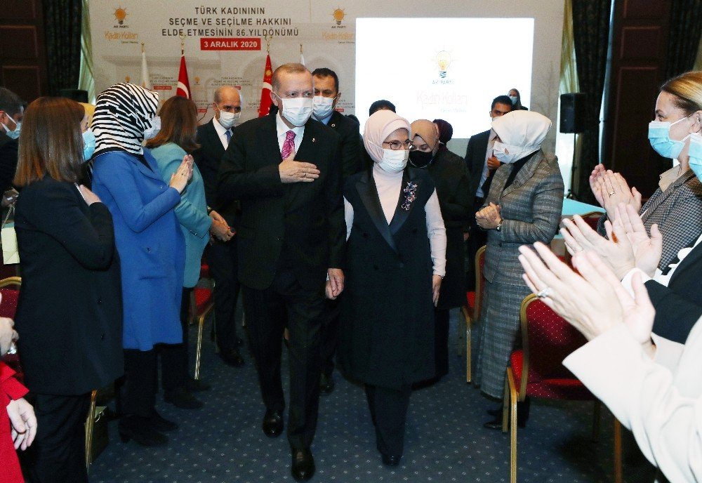 Cumhurbaşkanı Erdoğan: Bizim icraatımızın ulaştığı yere sizin hayalleriniz bile ulaşamaz