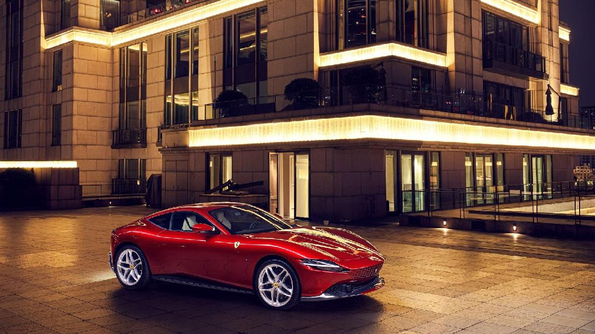 Ferrari’den İstanbul’a yeni showroom! 300 Bin Euro’luk yatırım yaptı