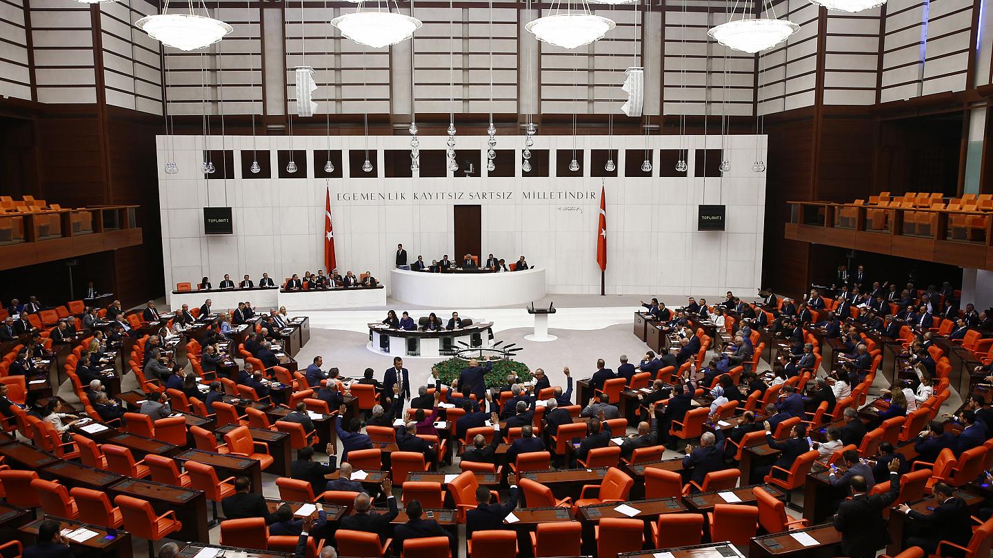 Adalet Bakanı Gül'den hukuk reformu çalışmaları: Muhalefet partilerin görüşleri de alındı