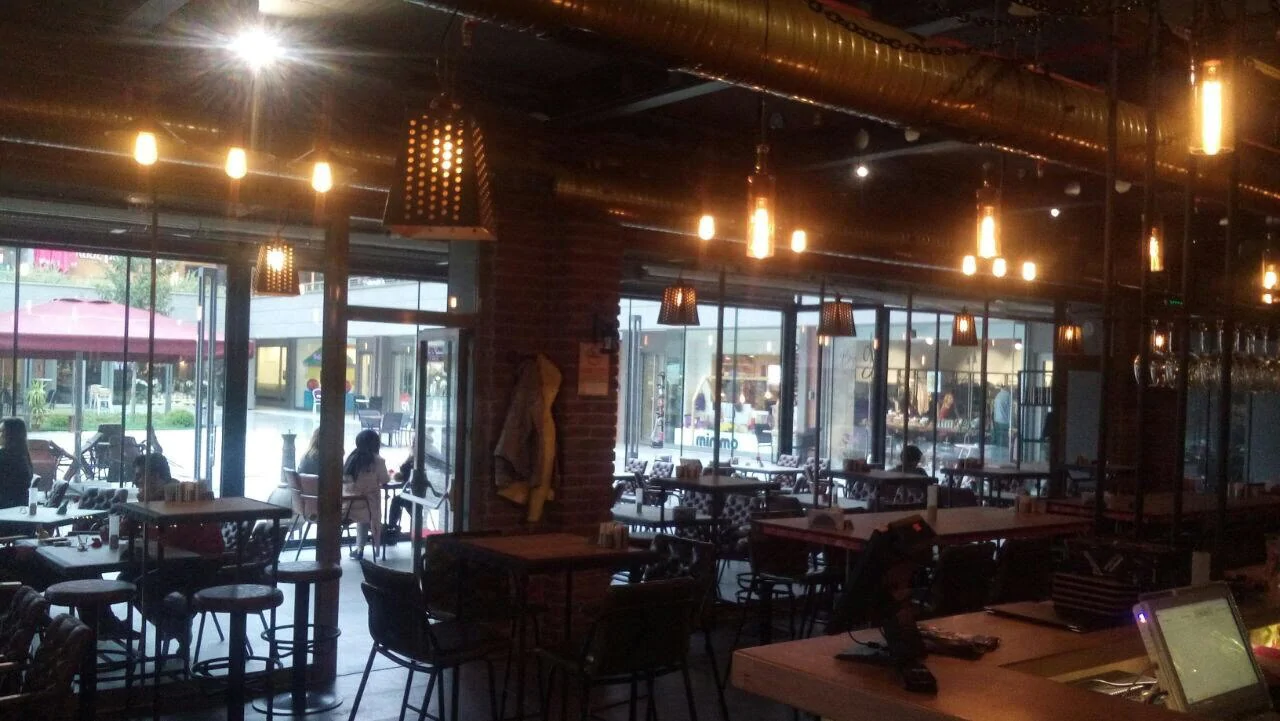 İstanbul'da küçük esnaftan sessiz eylem: Korona değil açlık öldürecek