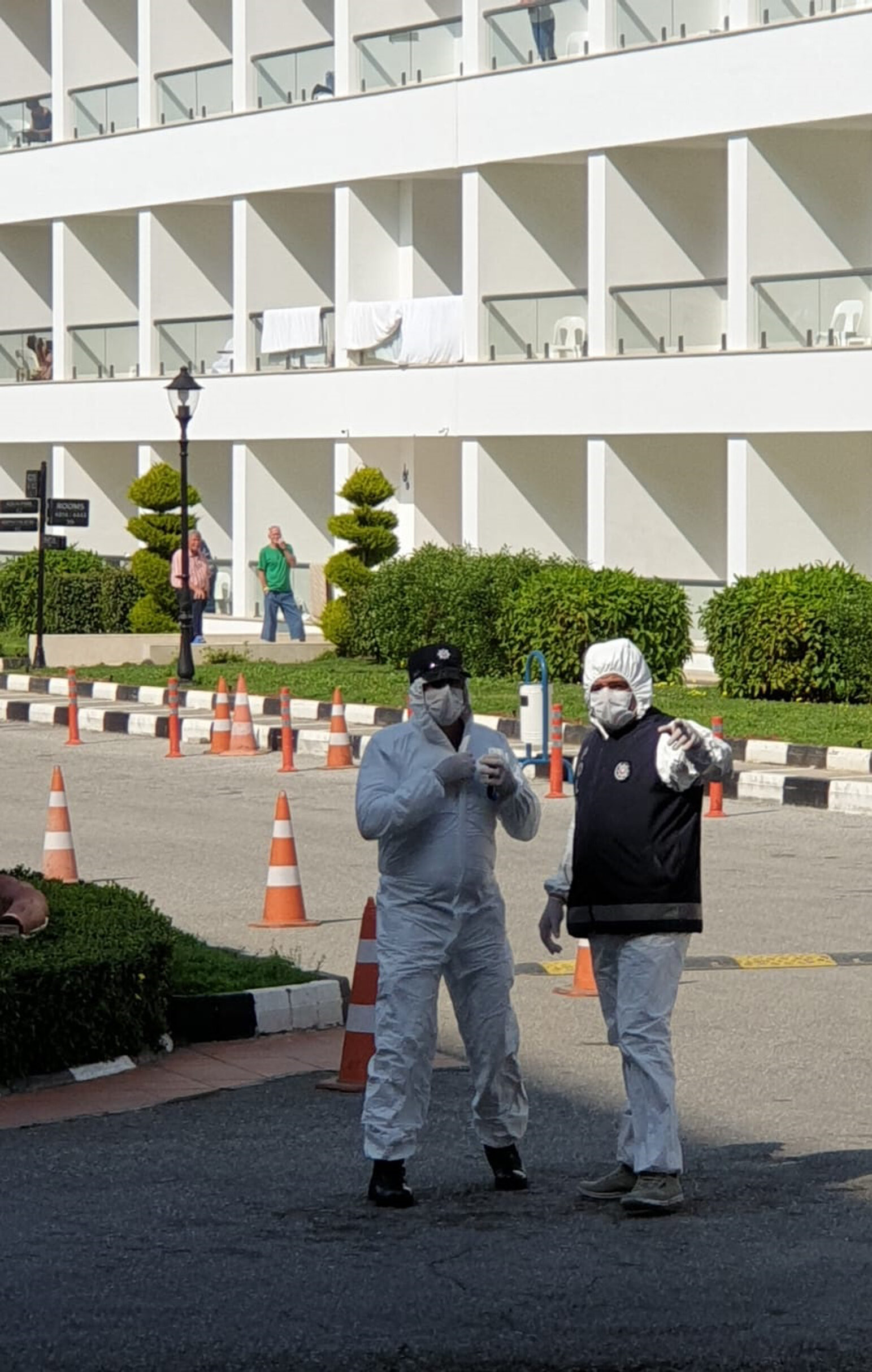 KKTC'den yeni karantina kararı: Ülkeye girişlerde 2 bin 255 lira karantina ücreti ödenecek
