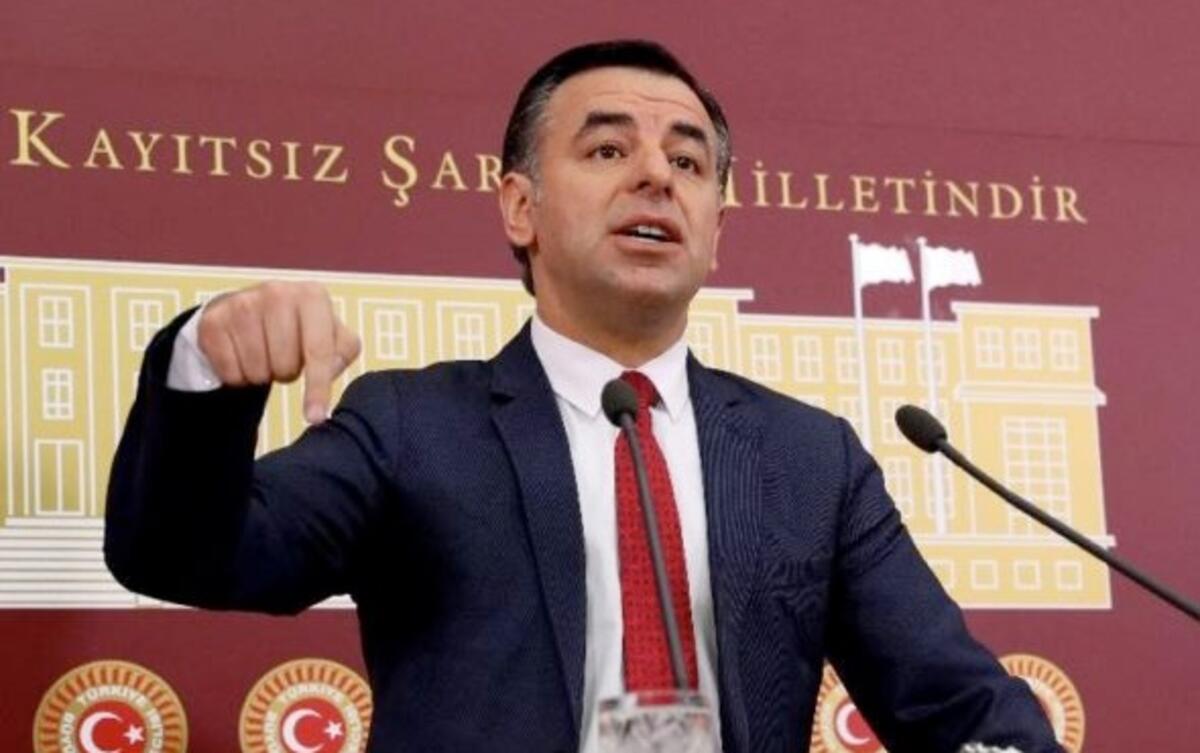 (Eski CHP Milletvekili Barış Yarkadaş)