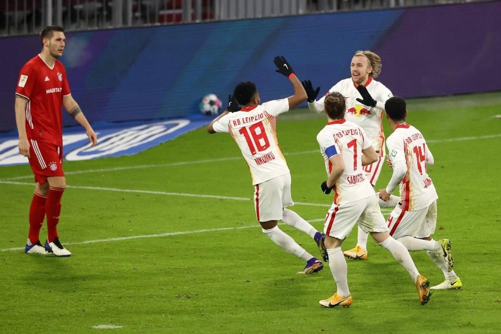 Bayern Münih Leipzig maç özeti izle 3-3!