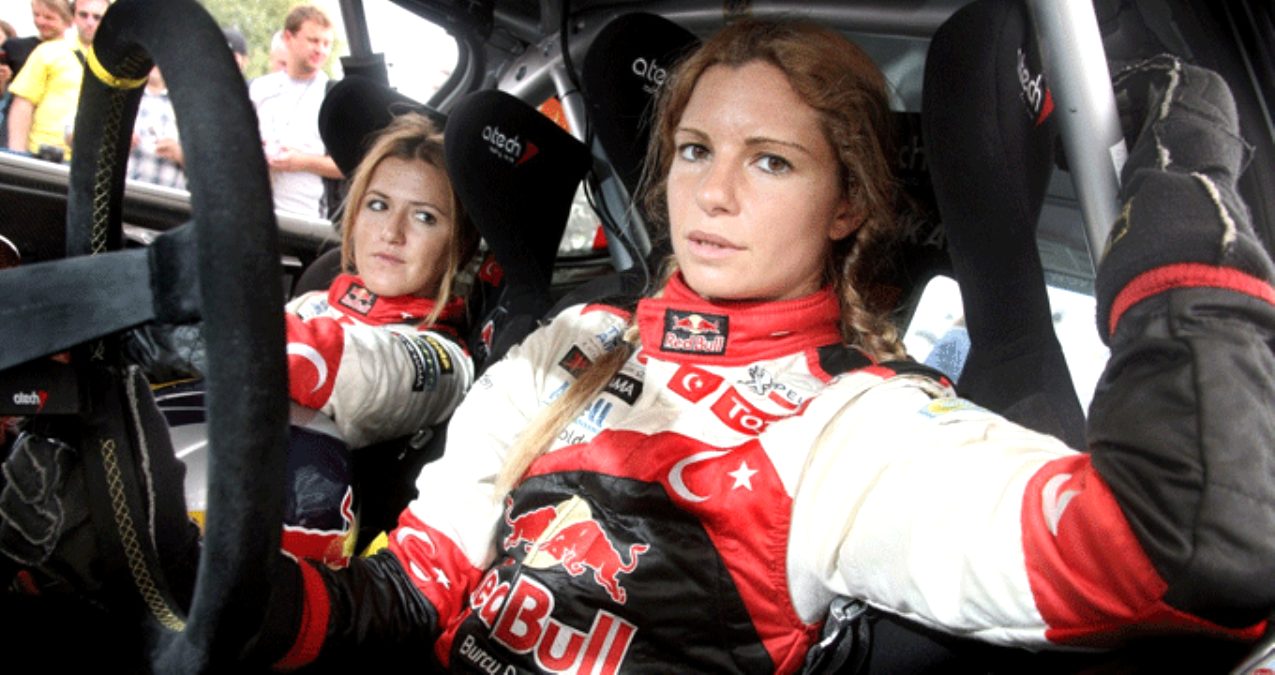 Burcu Çetinkaya kimdir? Nereli? Kaç yaşında? Burcu Çetinkaya son hali!