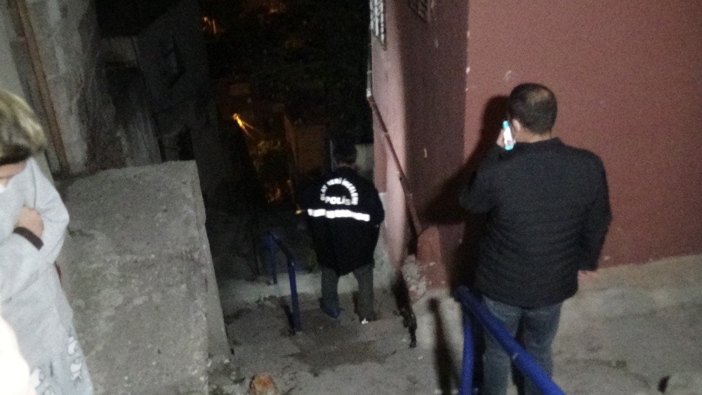 İzmir’de korkunç cinayet: Yazgül Soral'ın cesedi halıya sarılı halde bulundu, babasının cinayetini oğlu üstlenmek istedi