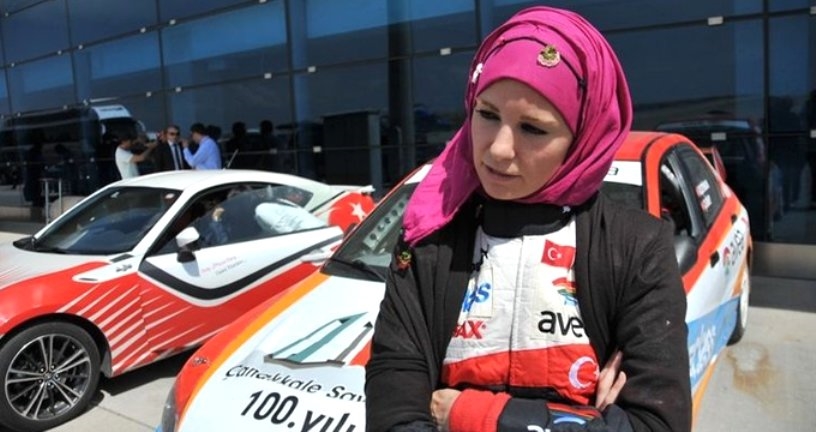 Burcu Çetinkaya kimdir? Nereli? Kaç yaşında? Burcu Çetinkaya son hali!