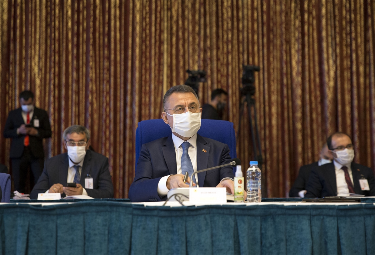 Cumhurbaşkanı Yardımcısı Oktay, 2021 yılı bütçesini TBMM Genel Kurulu'na sundu