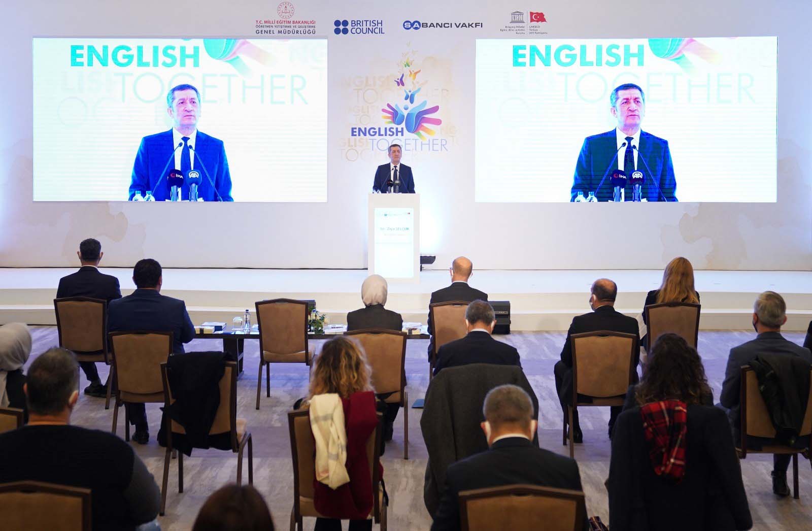 Bakan Selçuk, English Together projesini tanıttı: Kendimize özgü bir model ortaya koyduk