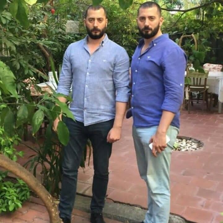 İkiz kardeşler dehşet saçtı! Baba ölü taklidi yaptı, oğlu canından oldu