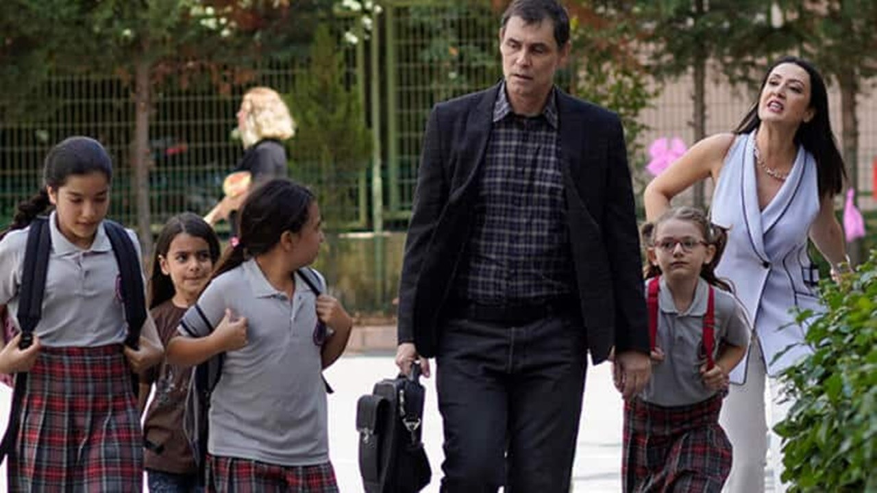 Çocukluk dizisi bugün yeni bölüm var mı? Neden yok? Yeni bölüm ne zaman?