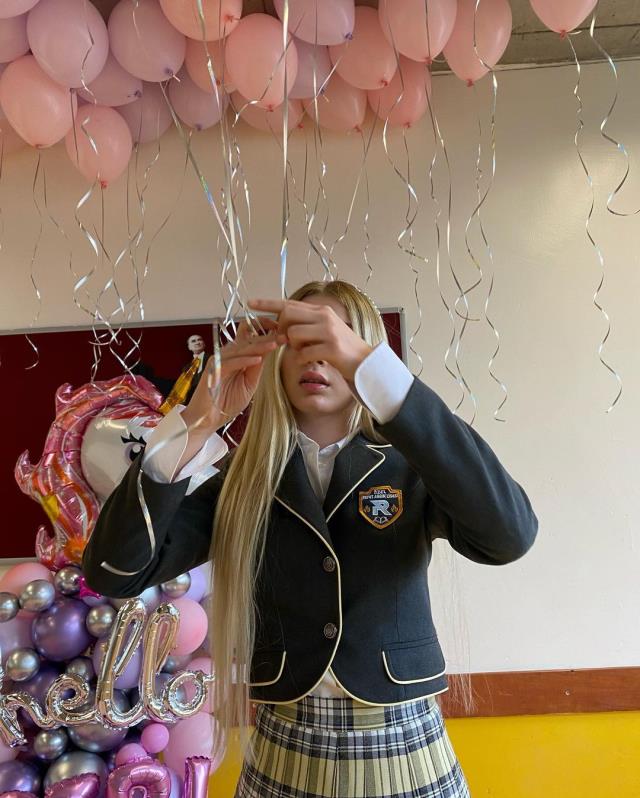 Yeni projesini duyuran Aleyna Tilki, paylaşımıyla takipçilerini ikiye böldü!