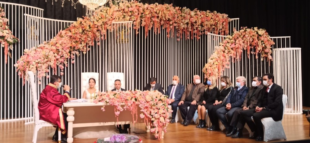 Medya camiası gazeteci M.Hanifi Kılıç ile Sezin Pınar nikahında bir araya geldi