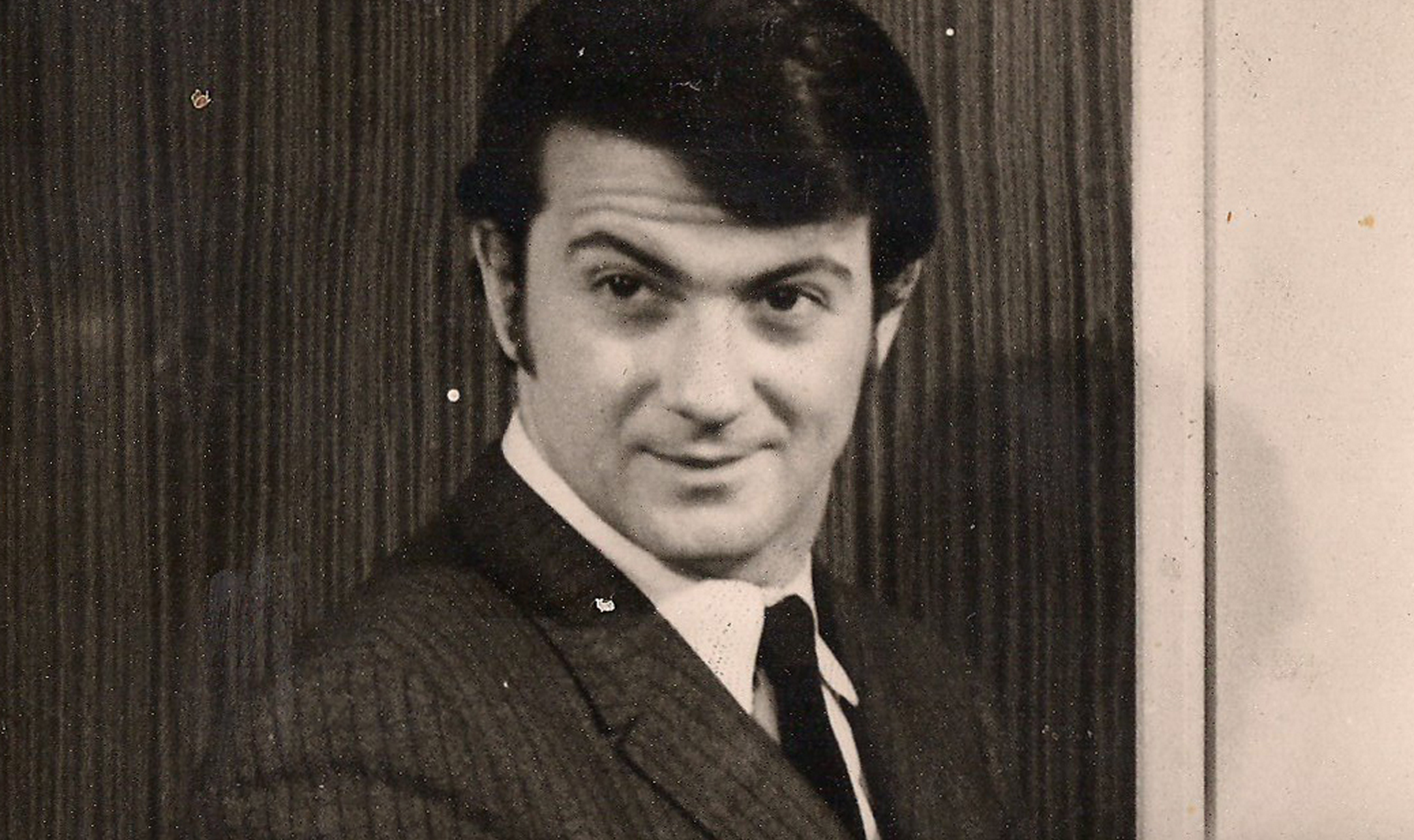 Rock müziğin efsanesi Erkut Taçkın hayatını kaybetti