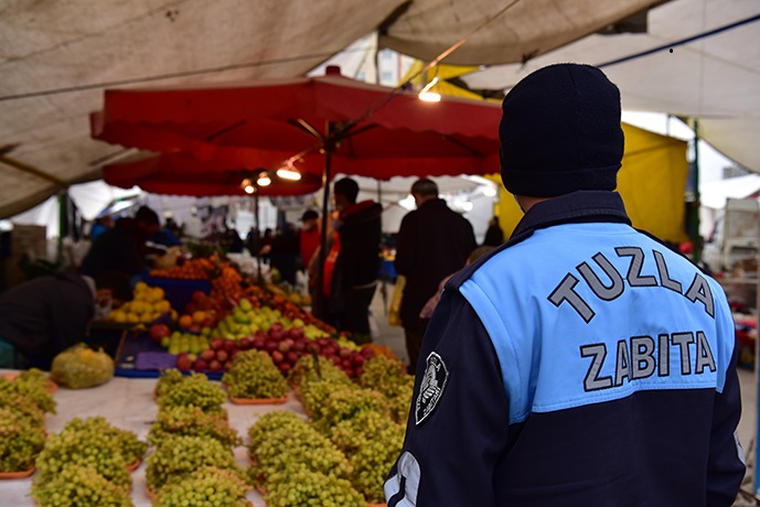Tuzla'da virüsün bulaş riski azaltma çalışmaları sürdürülüyor!