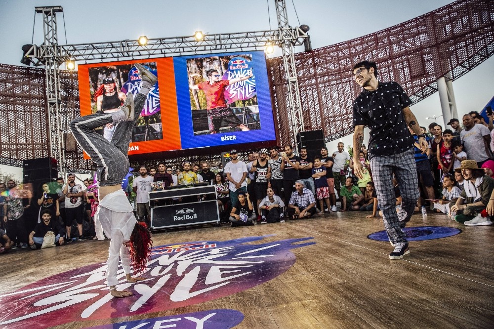 Red Bull Dance Your Style sona ererken kazanan ismi belli oldu!