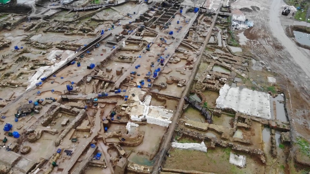 Kadıköy Haydarpaşa Garı kazılarında kutsal mezarlıklar bulundu!
