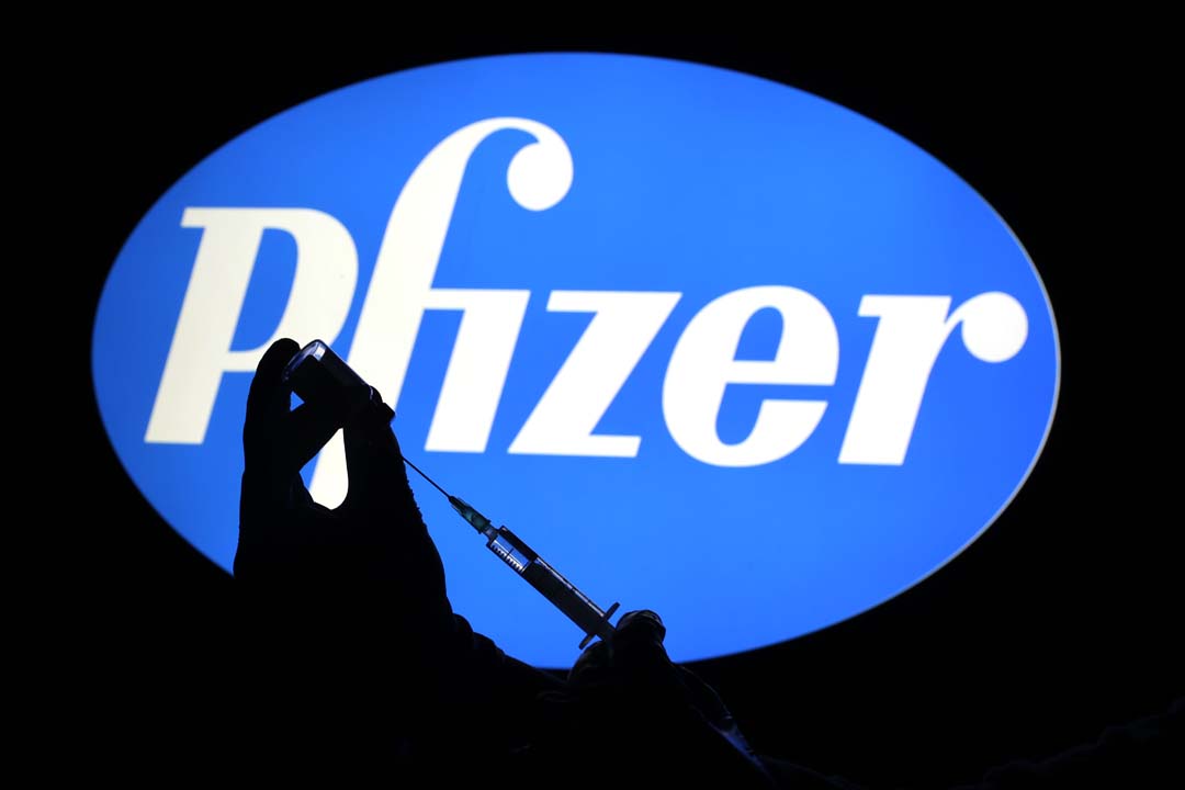 Pzifer ve BioNTech'in korona aşısında flaş gelişme! İki sağlıkçıda alerjik tepkiye yol açtı