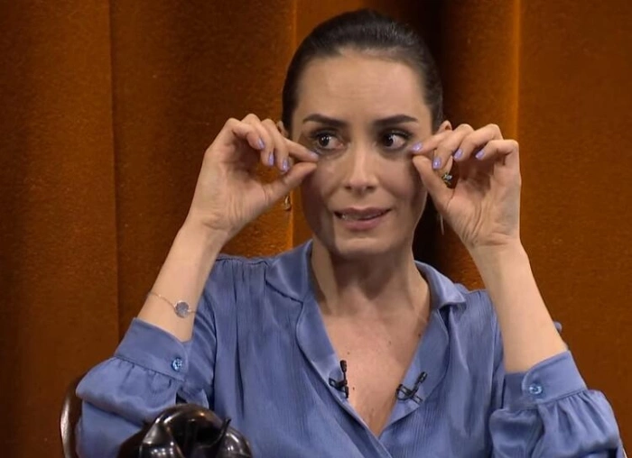 Kırmızı Oda'nın Alya'sı Melisa Sözen'in estetik itirafı herkesi şok etti!