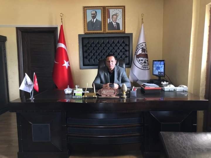 Kayme Sarayı’nın tasarımında bira kutularının kullanılmasına tepki!