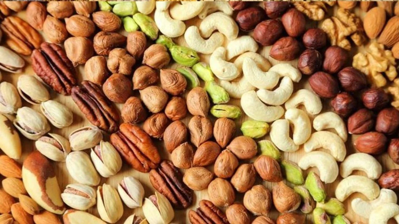 Yılbaşında kuruyemiş yemek günah mı? Yılbaşına çerez yemek günah mı?